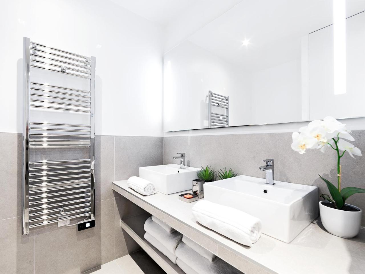 LivinParis - Luxury 3 Bedrooms République I Exterior foto